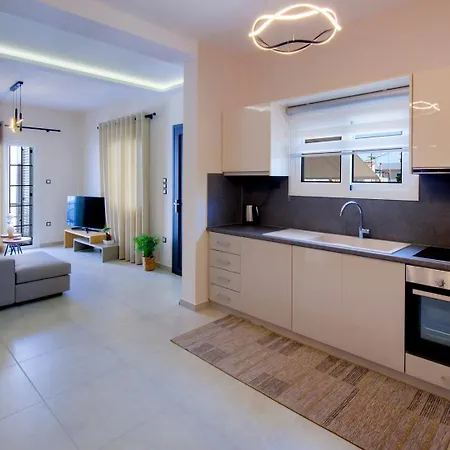 Casa Dell' Est * Монемвазия