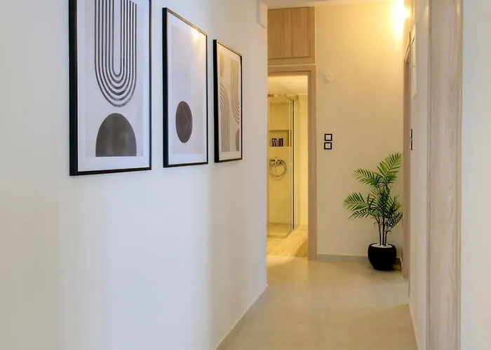 Casa Dell' Est * Монемвазия