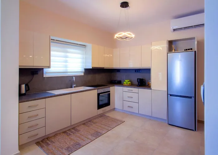 Casa Dell' Est Apartment *