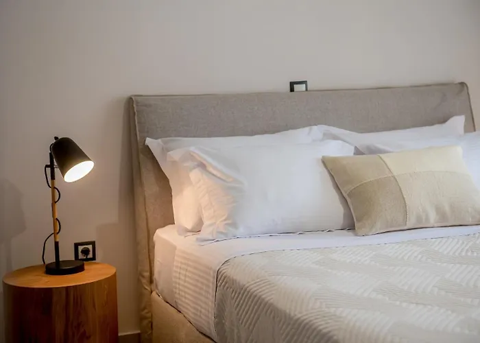 Casa Dell' Est Монемвазия